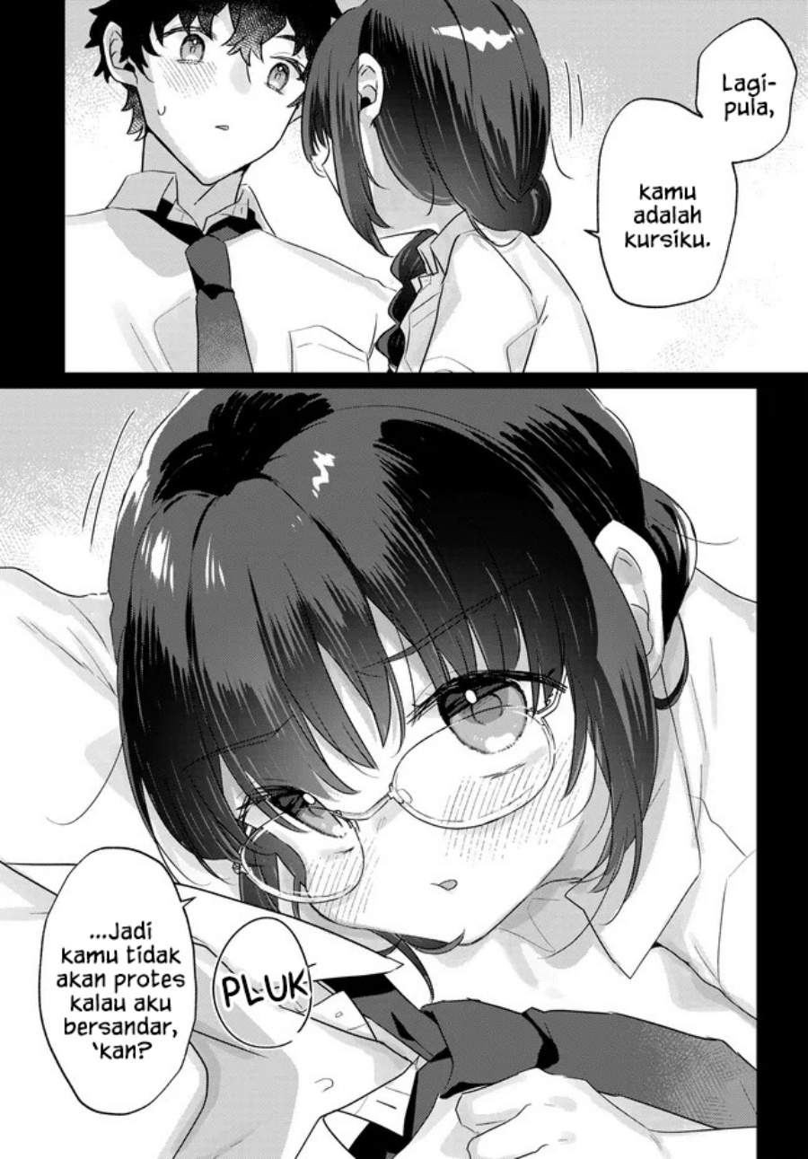 Chiisakute Kawaii Bungeibu no Chiteki na Senpai o, Hiza no Ue ni Nosetara Mainichi Suwattekuru you ni natta Chapter 2.2